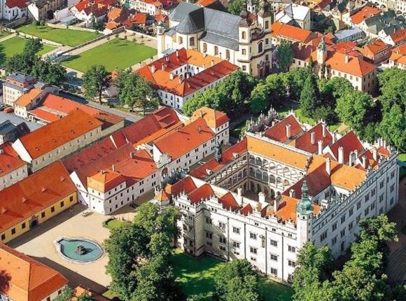 Penzion V Podzamci Litomyšl Eksteriør bilde